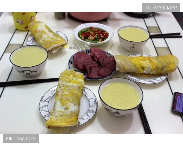 刘国梁家的早餐桌，比我们年终奖还贵
